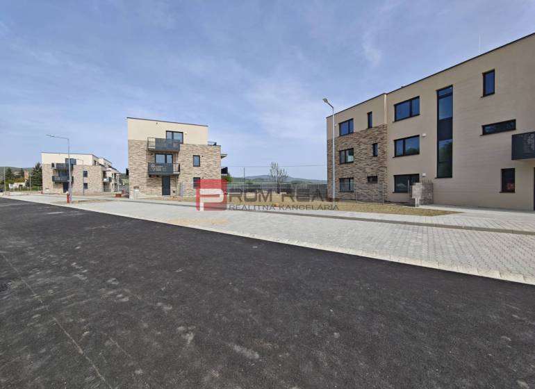 Buildings on Limbašská Road in Pezinok, offering apartments including a 2-room one. Image by PromReal.
