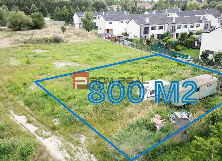 Land - residential for sale in Marianka, Na Ovsisku, with an area of 800 m².