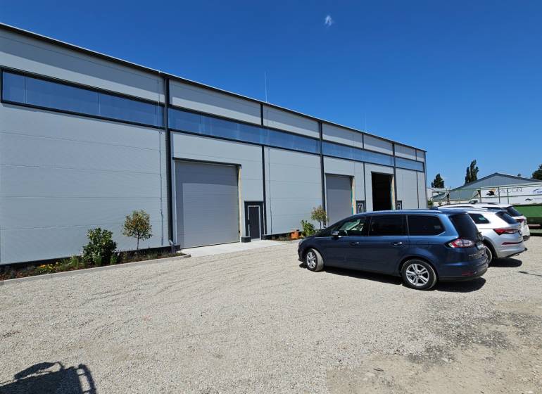 Commercial premises with parking on Domové role Street in Bratislava - Ružinov.