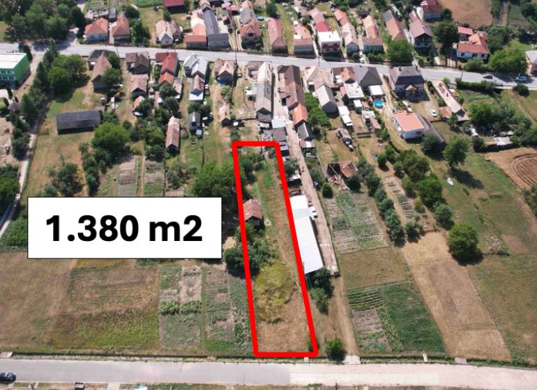 Aerial view of a 1,380 m² plot in Štrkovec. Construction of houses.