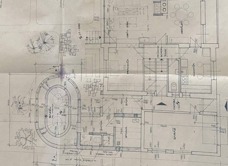 Floor plan of a family house with a garage, pool, and sauna on Jasná Street in Šamorín.