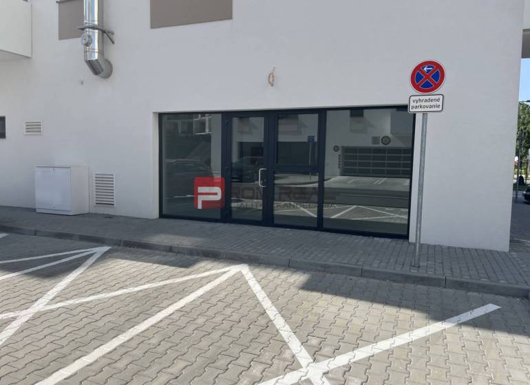 Commercial premises on Eduarda Wenzla Street in Bratislava III with reserved parking.