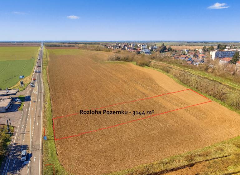 Commercial land in Dudince, with an area of 3,144 m², next to the main road.