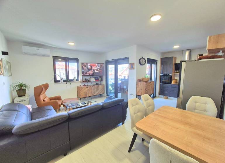 Sale Holiday apartment, Holiday apartment, Trogir, Croatia