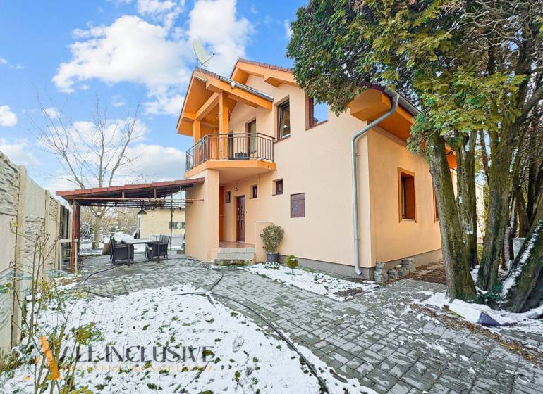 16 - 2025-12-03T092336.934.jpg