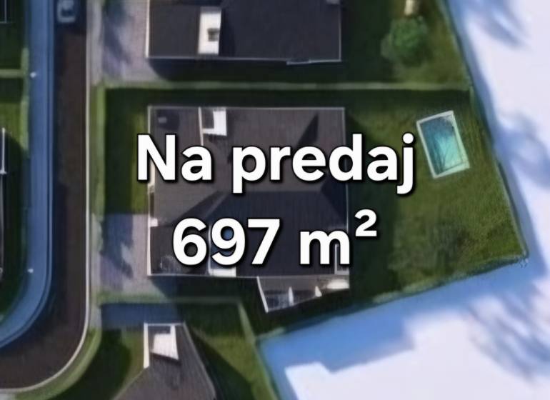 Aerial view of properties - housing in Palárikovo, with a garden and a swimming pool.