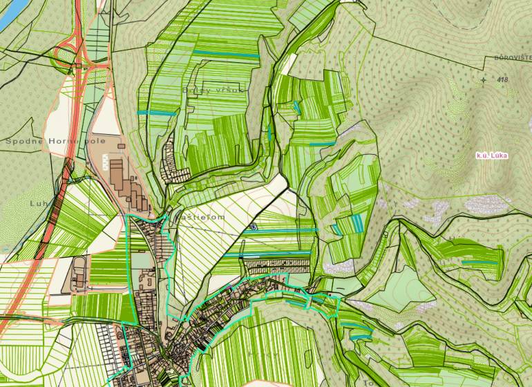 Cadastral map of agricultural and forest land in Lúka with marked parcels and roads.
