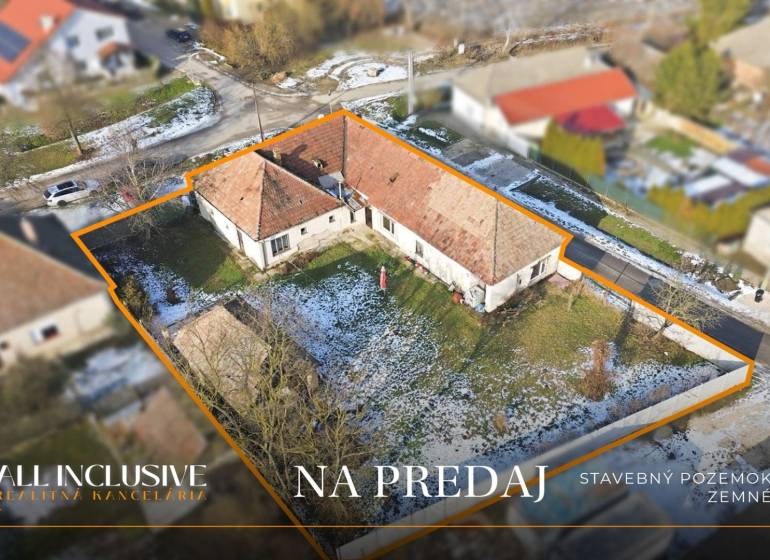 Building plot for sale in the village of Zemné, marked on the aerial shot.