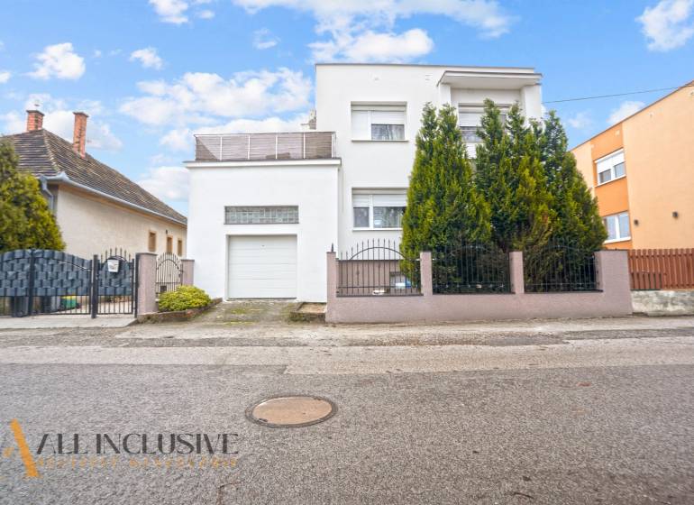 1 - 2025-12-18T152353.416.jpg