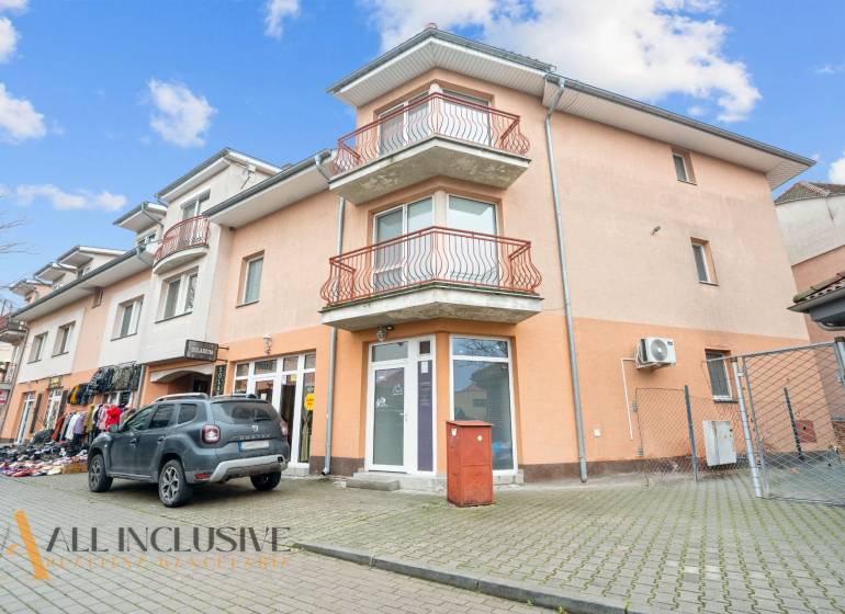 1 - 2025-12-16T142846.779.jpg