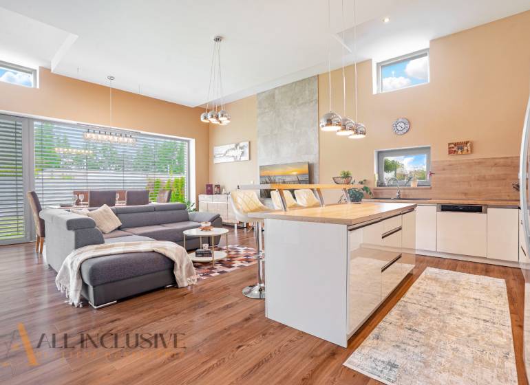 2 - 2025-07-04T210042.578.jpg