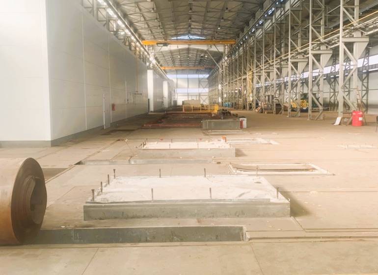 Production facilities with high ceilings and metal construction, Dobšiná.