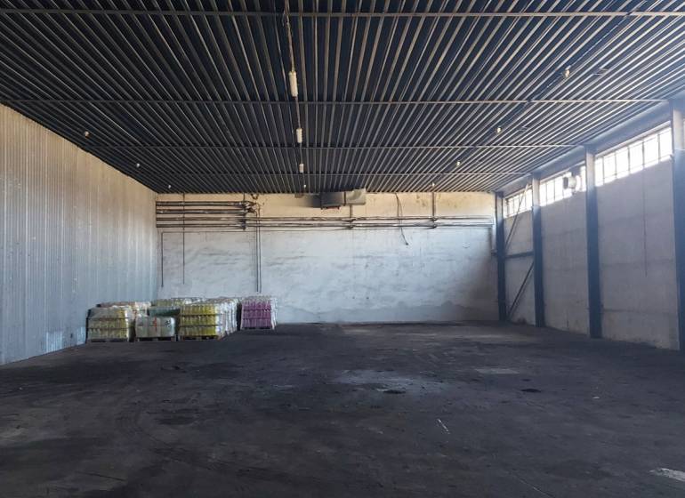 A large warehouse with a high ceiling in Warehouses and Halls, Košice - Juh district.