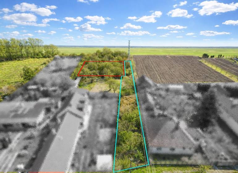 Greenery and residential land on Malá Paka Street, Veľká Paka.