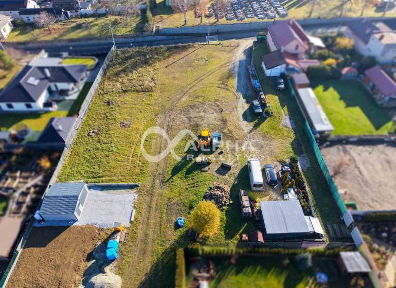 Building plot in Spišské Tomášovce suitable for housing with surroundings and parking.