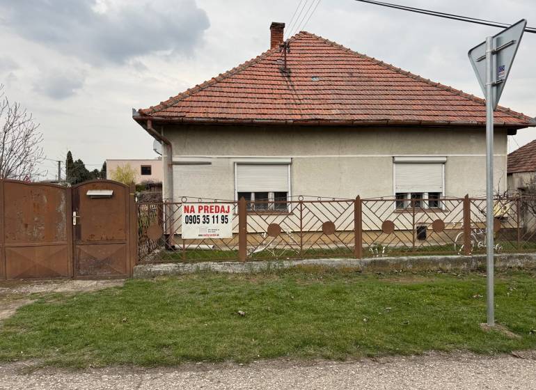 A family house on Bočná Street in Mojzesovo, marked for sale.