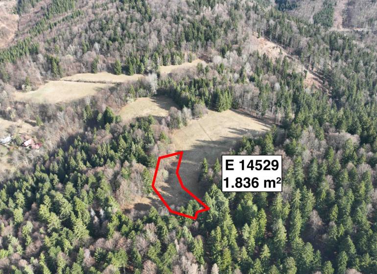 An aerial view of agricultural and forest land in Lazy pod Makytou.