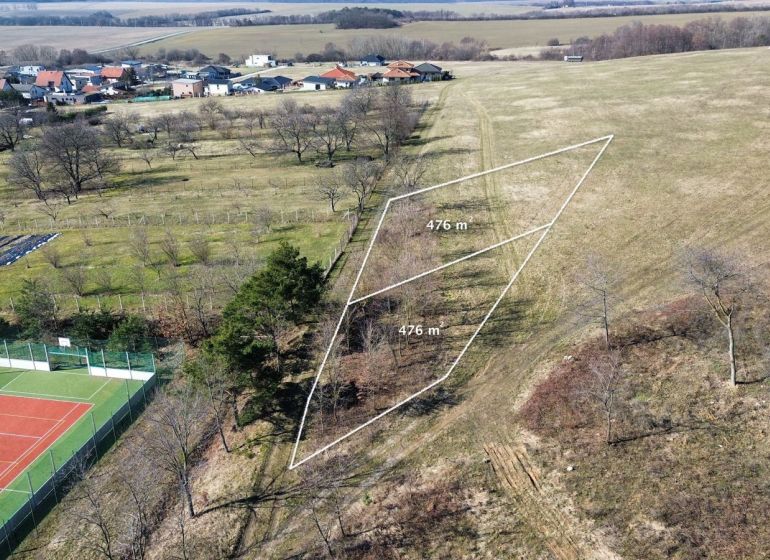 Plots - housing in Hodkovce on a gentle slope with designated areas.