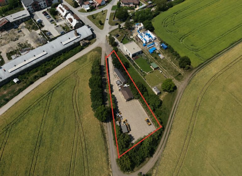 Aerial view of a residential plot on Poľovnícka Street in Špačince.