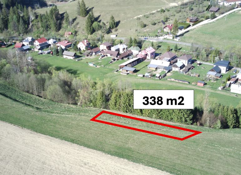 Aerial view of agricultural and forest land in Čierny Balog with a marked plot.