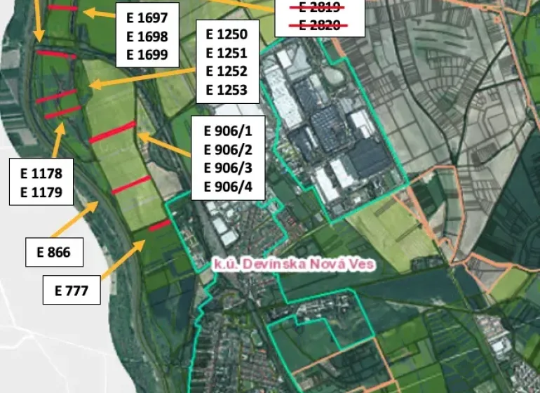 Map of Bratislava - Devínska Nová Ves shows agricultural and forest lands with parcel numbers.