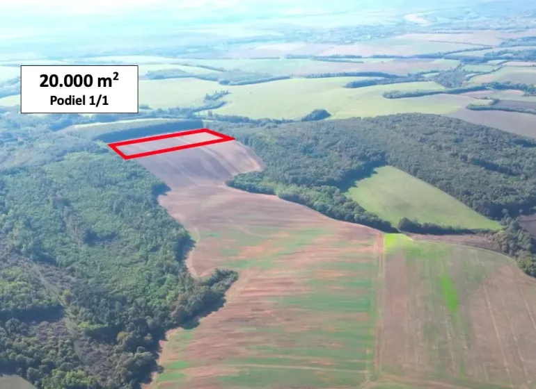 Aerial view of agricultural and forest land in Trebušovce with an area of 20,000 m².