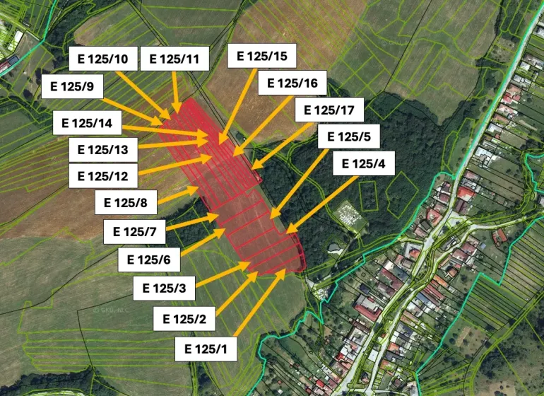 An aerial map represents agricultural and forest lands in the Dúbravica area with parcel numbers.
