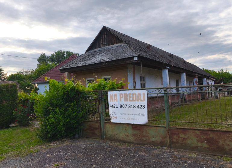 Family house in Opatovská Nová Ves with an older sloped roof covering for sale.