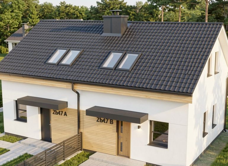 A family house in Sasinkovo on Sasinkovo Street with a dark roof and wooden details.