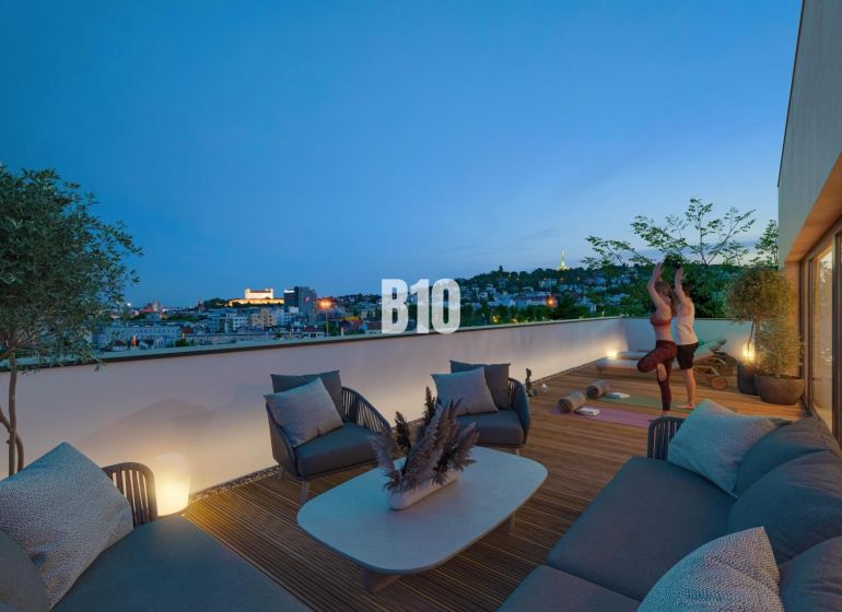 A terrace with a view of the city, comfortable seating, and exercise in a 3-room apartment Bratislava III, Pod Strážami.