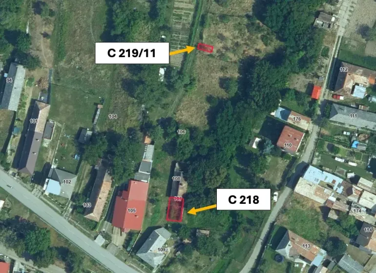 Aerial view of plots and surrounding buildings in Ipeľské Úľany.