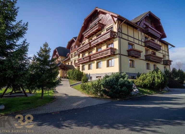 A residential building in Veľká Lomnica offers a 2-room apartment in a pleasant mountain environment.