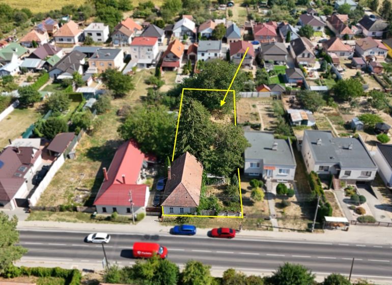 Aerial view of properties - housing on Štefánikova Street in Krušovce with a visible house.
