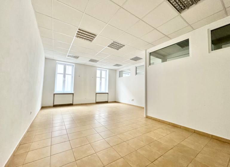 Kancelárie 100 m2 na prenájom Žilina