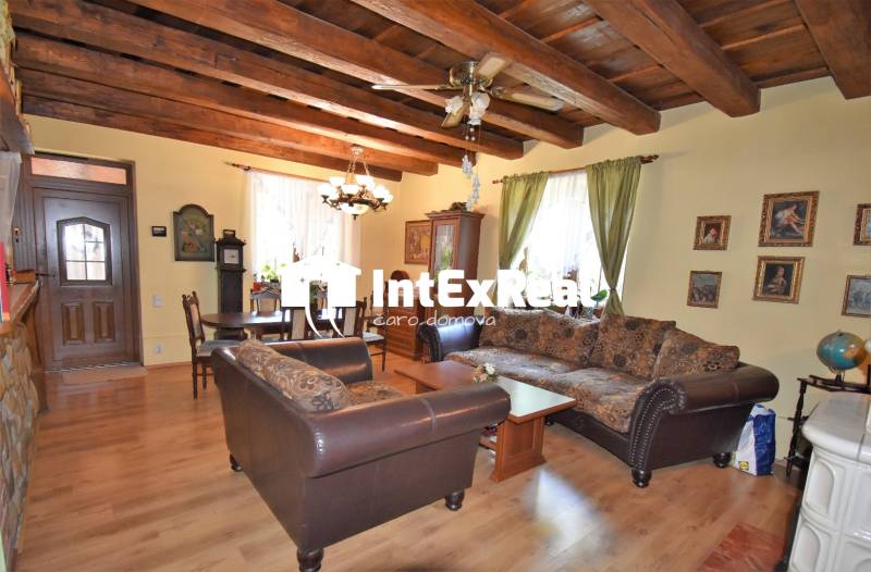 Rekreačný dom na predaj, pri rieke Čierna Voda, viac na: https://reality.intexreal.sk/
