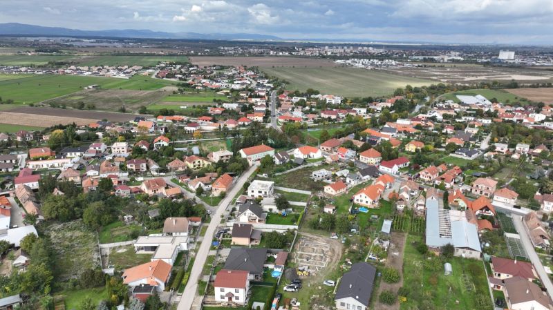 rozostavany prvy dvojdom.jpg