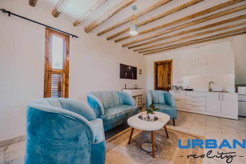 Living room in one storey villa.jpg