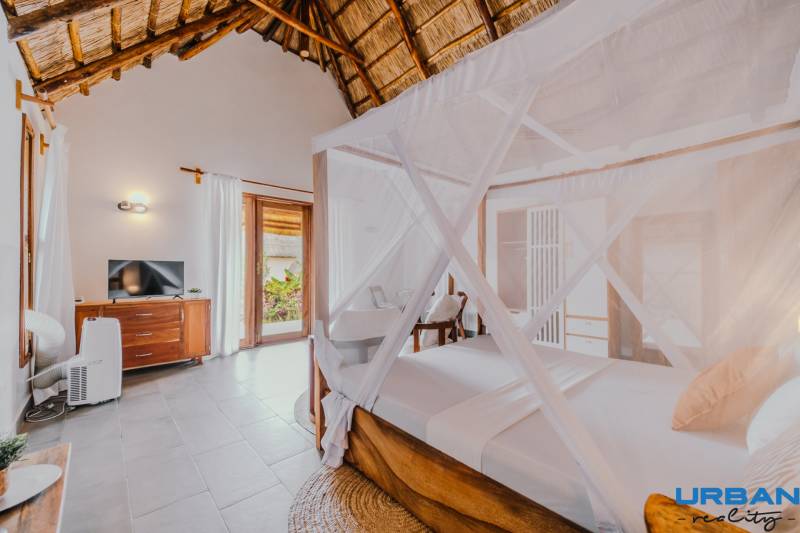 Zanzibar-house-for-sell-entrance.jpg