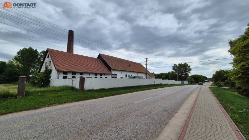 Road by the warehouse buildings in Zemianske Sady, Zemianske Sady Street.
