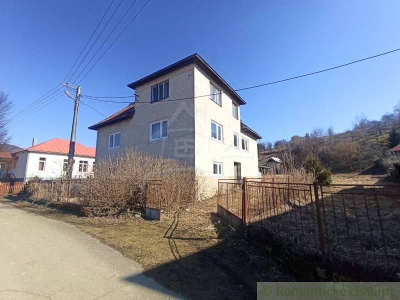 A family house in Nová Sedlica surrounded by nature and rural landscape.