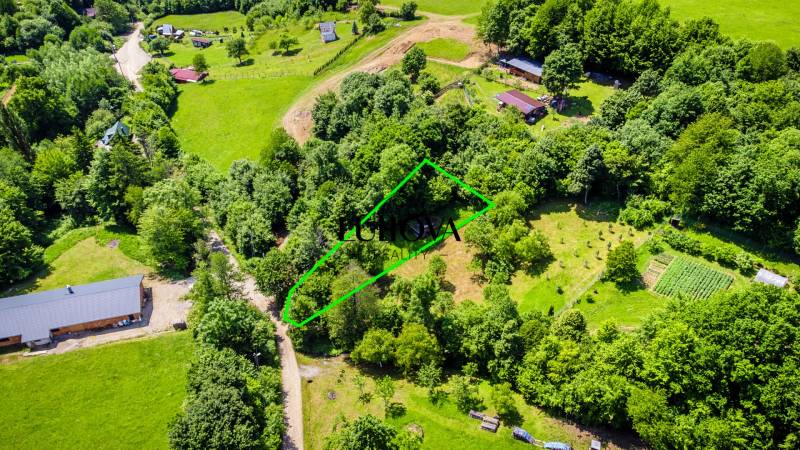 Recreational plots surrounded by greenery in the village of Zbora, Dohňany for cultivation and relaxation.