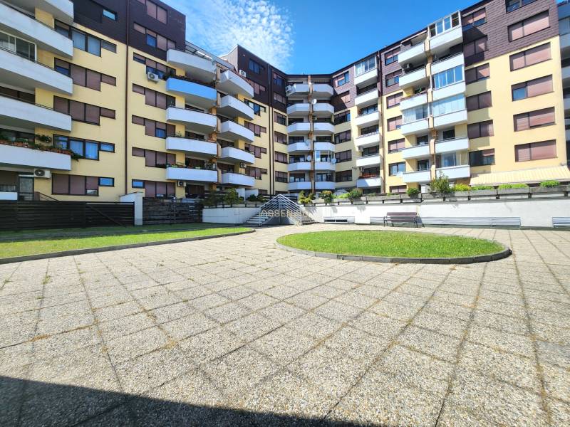 Residential complex on Cikkerova Street in Bratislava - Karlova Ves with a central courtyard.