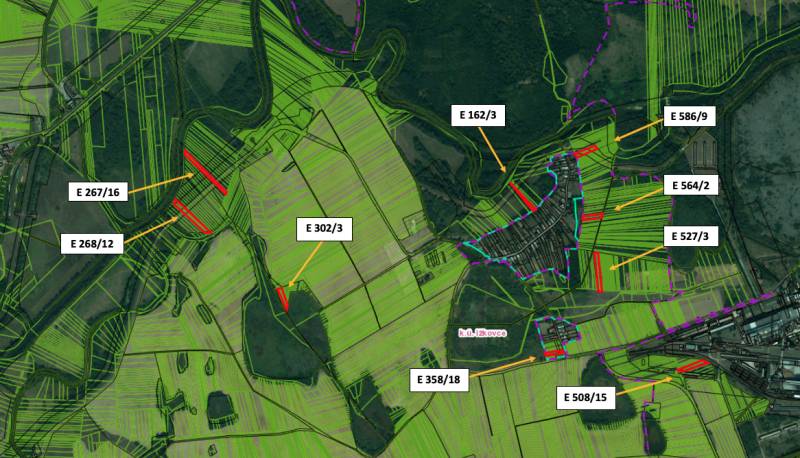 Map of agricultural and forest land around Ižkovce with parcel markings.