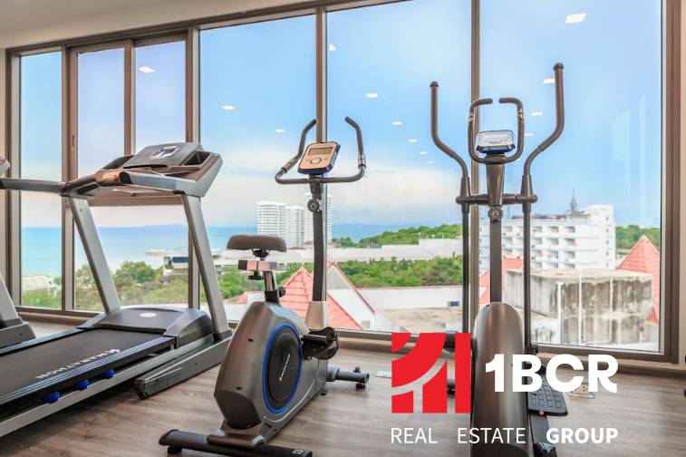 Gym with a sea view, apartment construction, Pattaya.