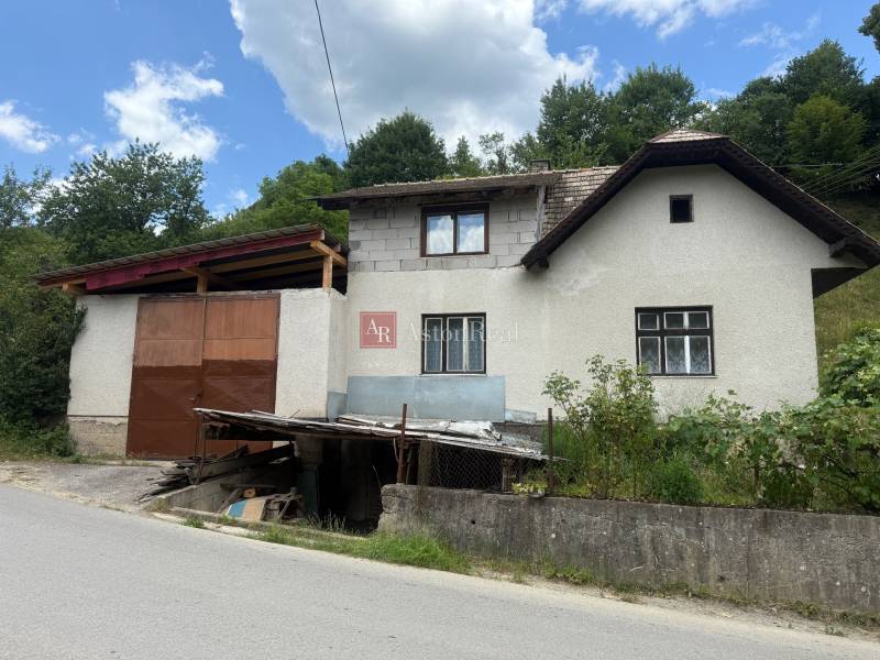 Family house in Záriečie on Záriečie Street with an extension and a garden.