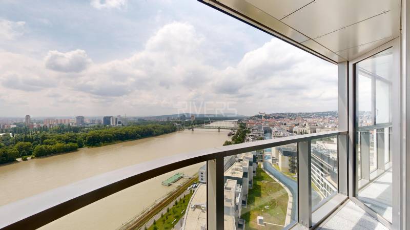 View from a 4-room apartment on Pribinova Street in Bratislava - Old Town.