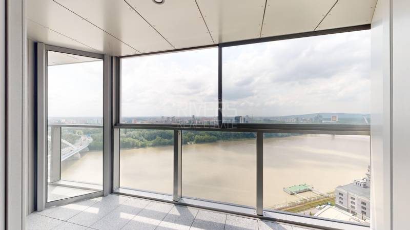 View from the loggia of a 4-room apartment in Bratislava - Staré Mesto, Pribinova, overlooking the Danube.