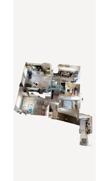 3-room apartment with room layout, open kitchen and living area.