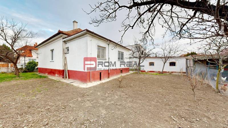 A family house on Farebna Street in Bratislava II with a spacious garden.