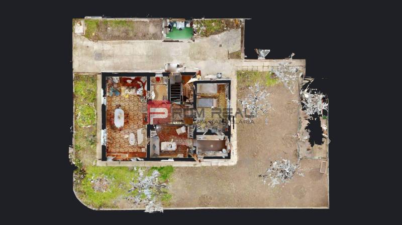 Floor plan of a family house with a dining room, living room, and garden in Bratislava II, Farebná.